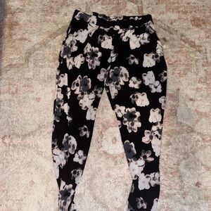 Express Black and Gray Patterned Leggings